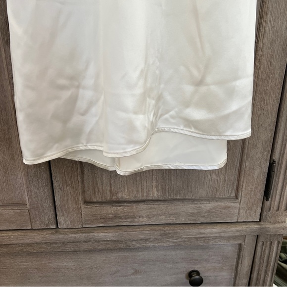 Reformation Barcelona Silk Two Piece - Picture 13 of 15